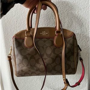 Coach tan and print purse